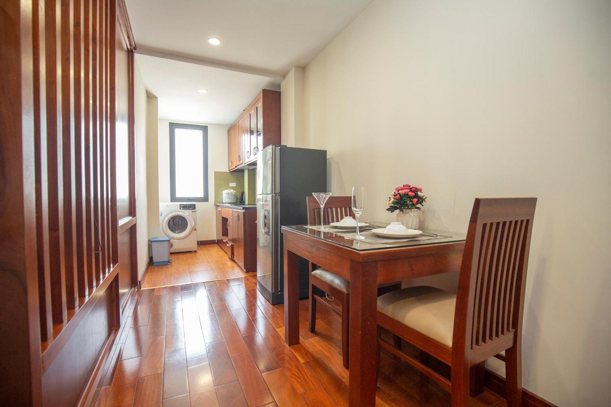 Sumitomo10 Apartment - Lane 12 Dao Tan Street 河内 外观 照片
