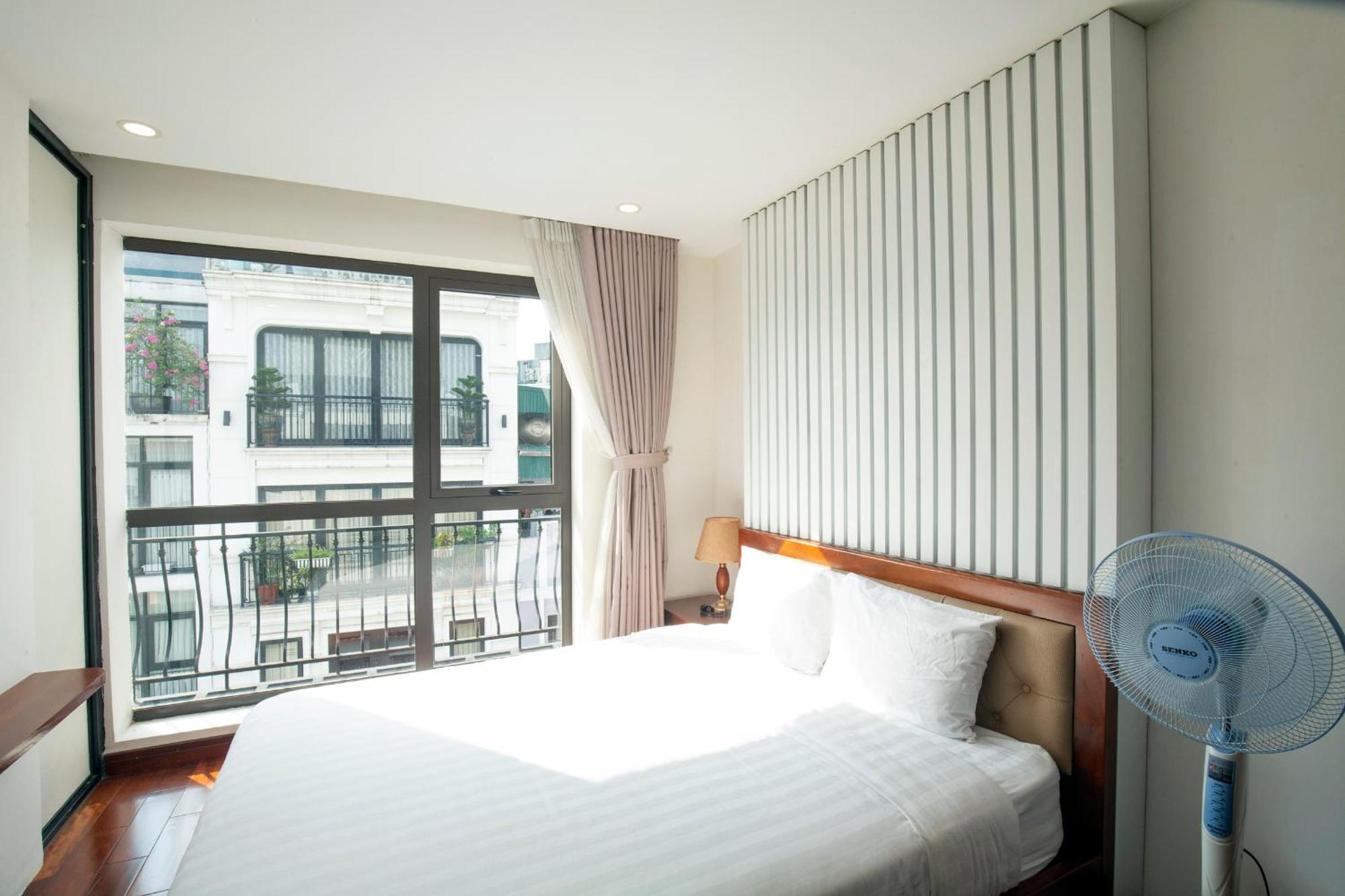 Sumitomo10 Apartment - Lane 12 Dao Tan Street 河内 外观 照片