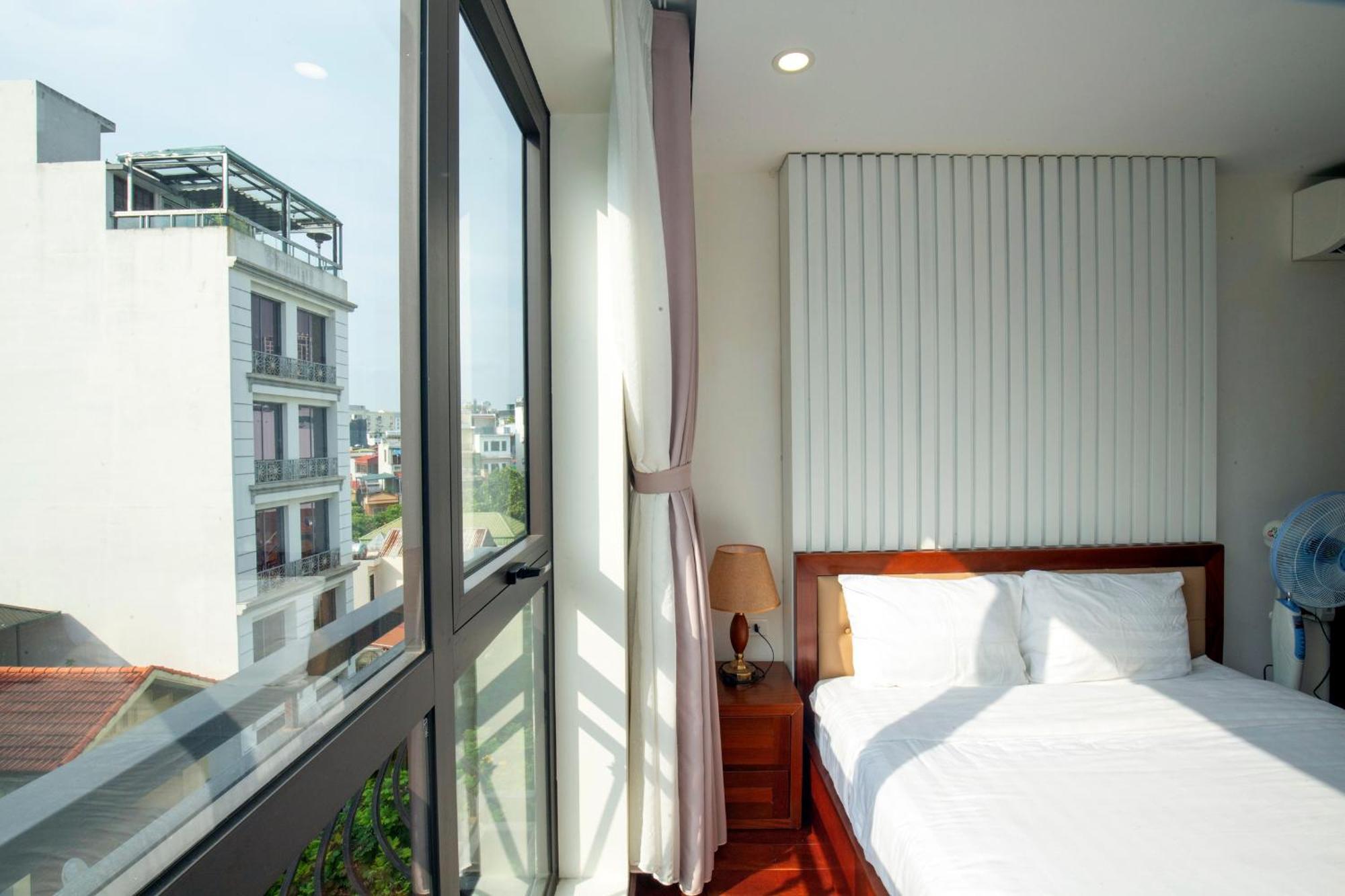Sumitomo10 Apartment - Lane 12 Dao Tan Street 河内 外观 照片